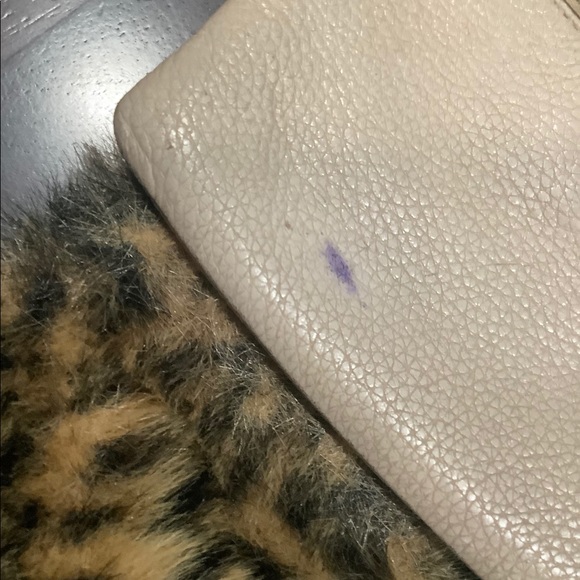 KATE SPADE WRISTLET + 2 MORE - Picture 9 of 13